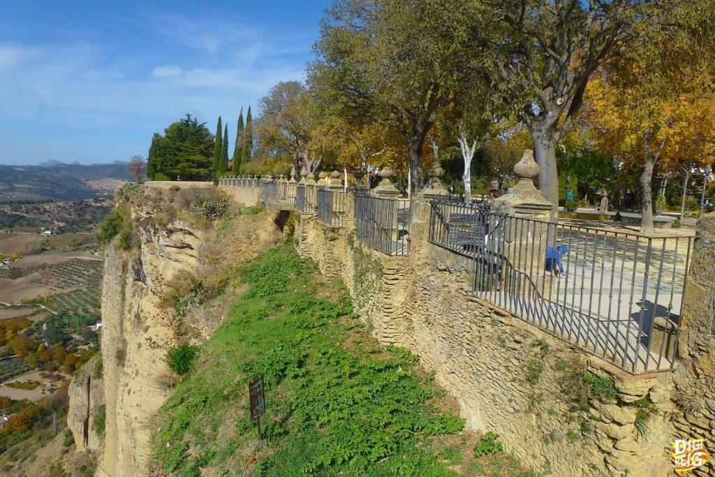 Casa La Puerta De Ronda Lägenhet Cuevas del Becerro Exteriör bild